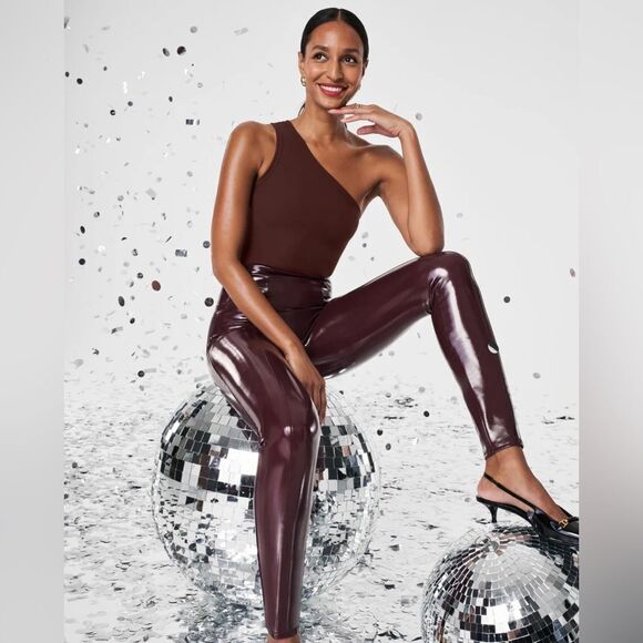 NWT New SPANX Faux Patent Leather Liquid Gloss LEGGINGS 20301R Medium - Picture 1 of 5
